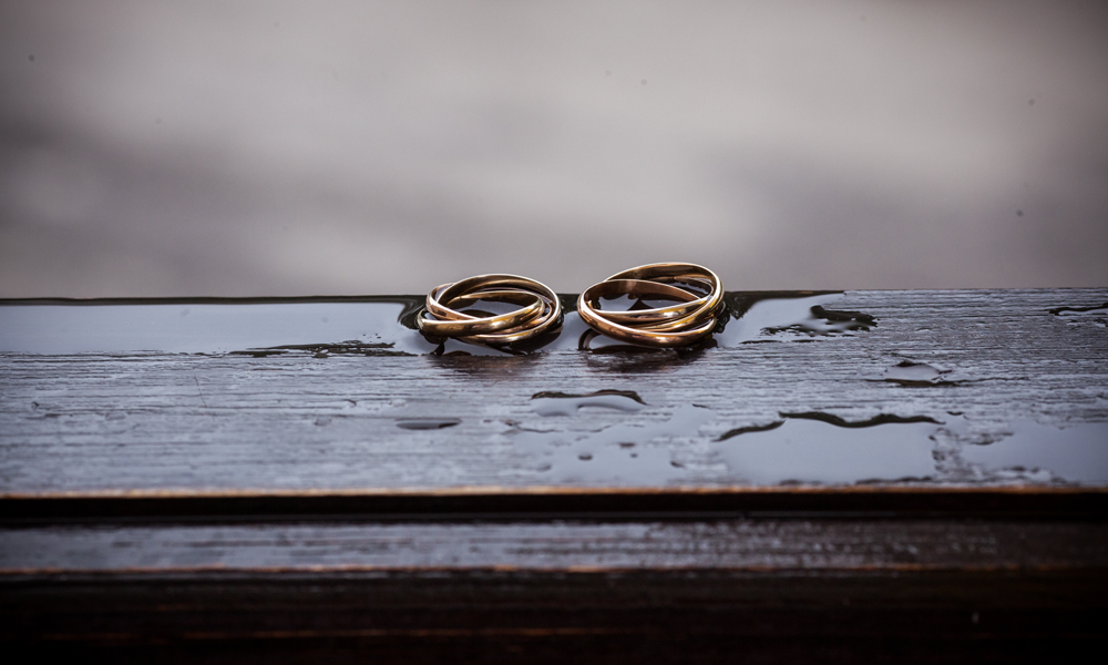 Altın Takılar Suya Girince Zarar Görür mü?